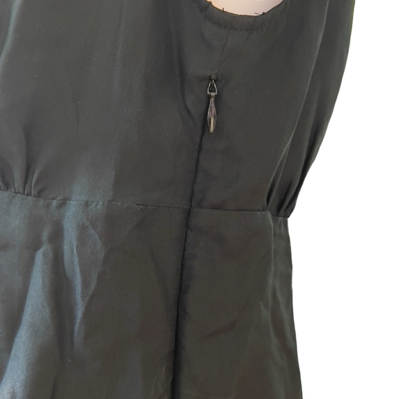 Banana Republic - Womens Embroidered Silk Blouse Sz 2 - Picture 5 of 12